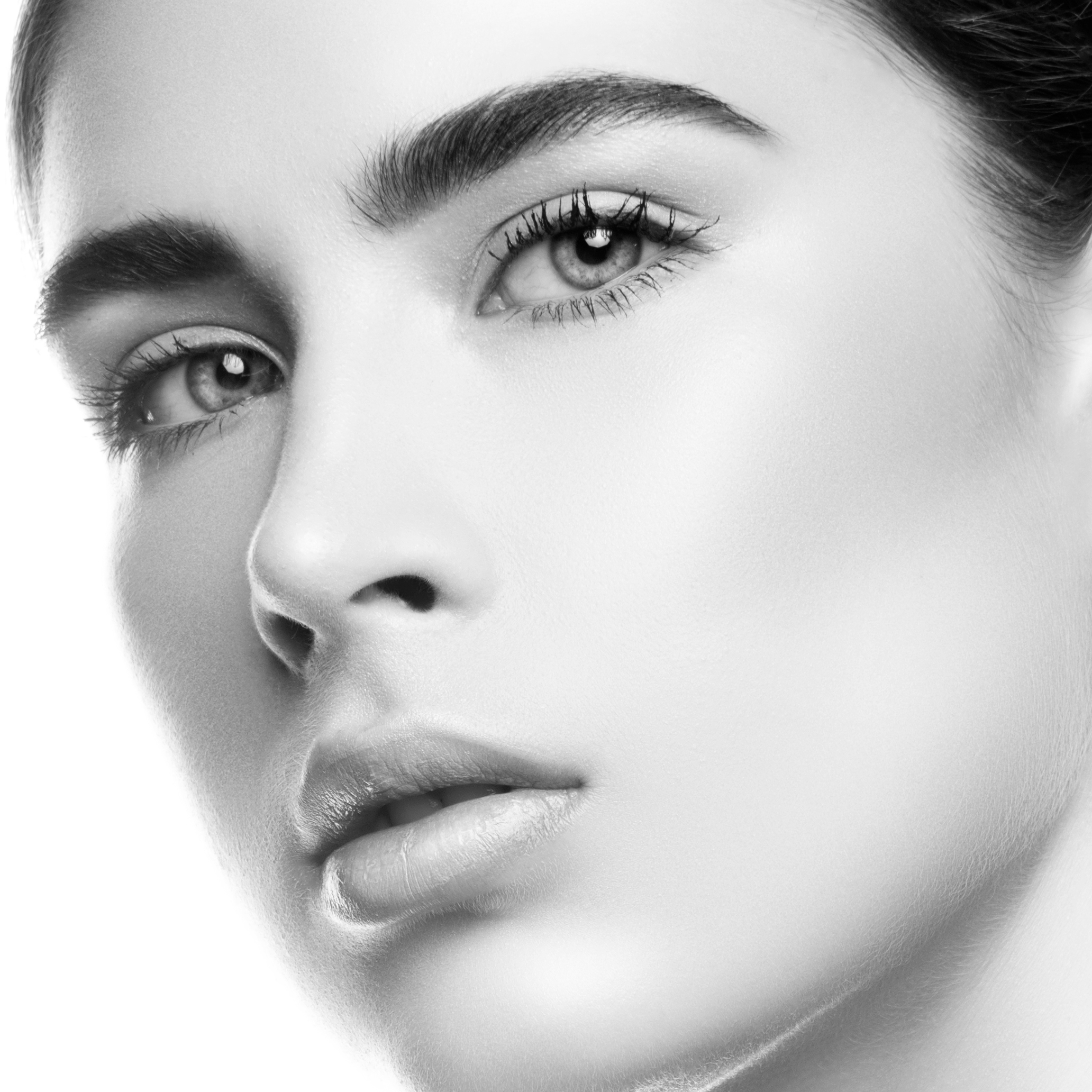 Close Up Beauty Young Woman Face Healthy Perfect 2025 10 16 04 52 43 Utc